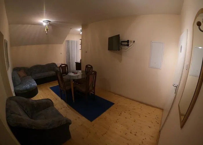 Jovanka Zlatibor Palisat